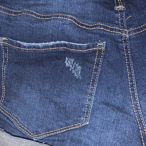 Juniors Mudd Stretch Distressed Jean Shorts - Picture 9 of 9